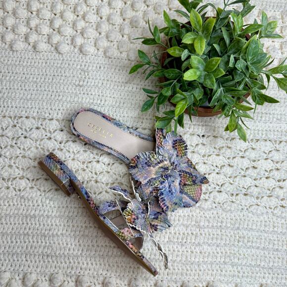 CECILIA NEW YORK ANTHROPOLOGIE Lila Slide Sandal Rainbow Snake 3D Flower Size 7 - Picture 2 of 12